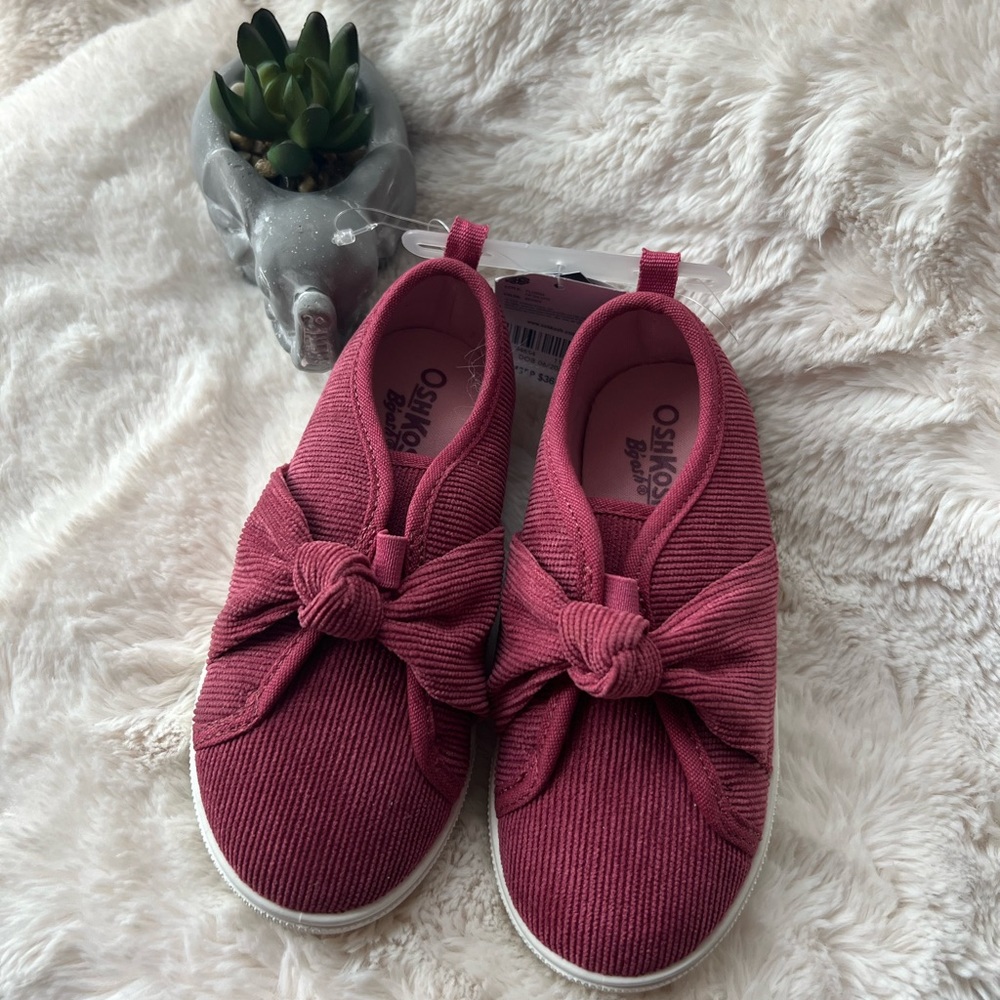 NWT OshKosh B'Gosh Slip-on Florin Sneaker in Berry
